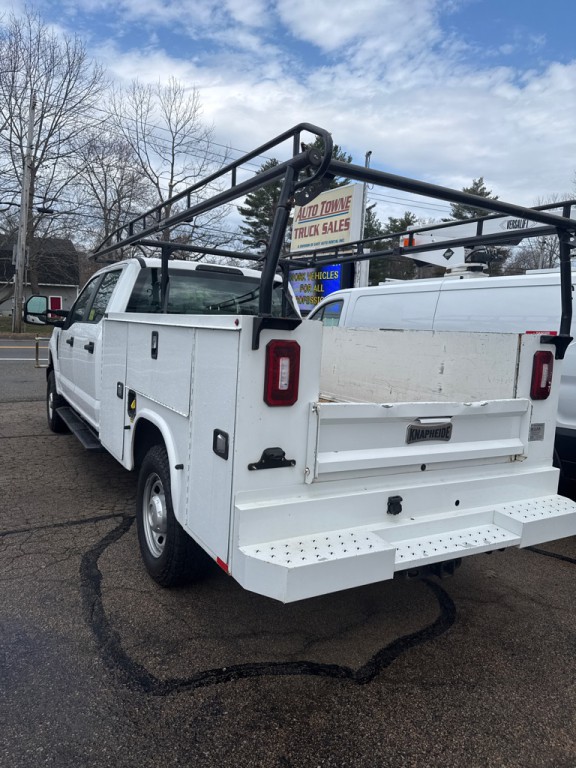 2022 Ford F-350 Image 6