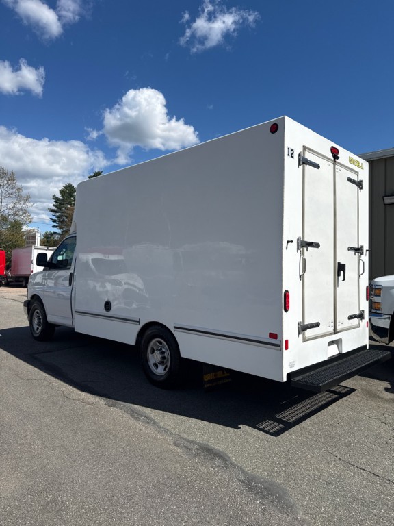 2019 Chevrolet Express Image 5
