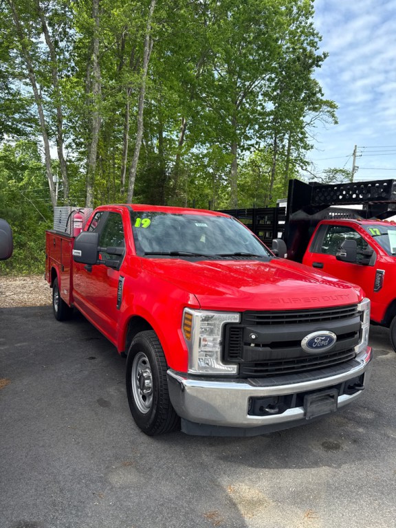 2019 Ford F-350 Image 1