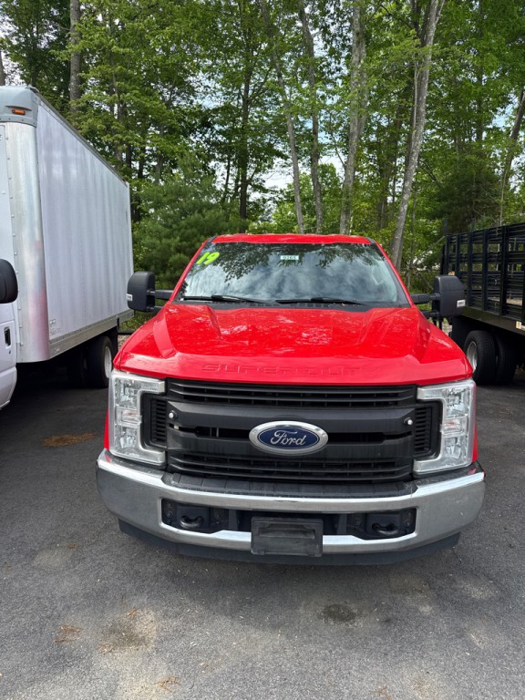 2019 Ford F-350 Image 2