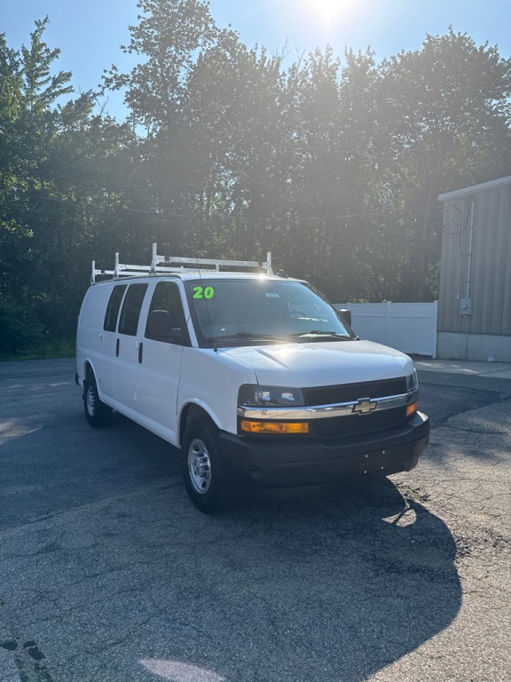 2020 Chevrolet Express Image 1