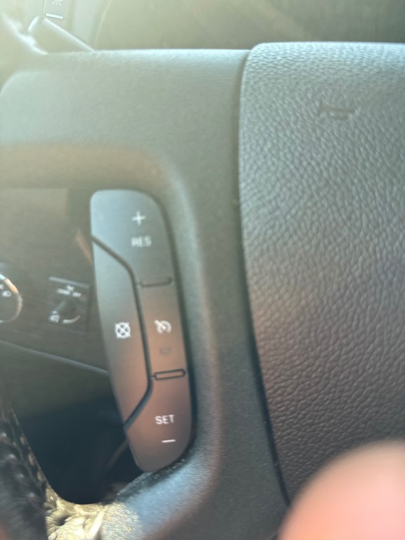 2020 Chevrolet Express Image 19