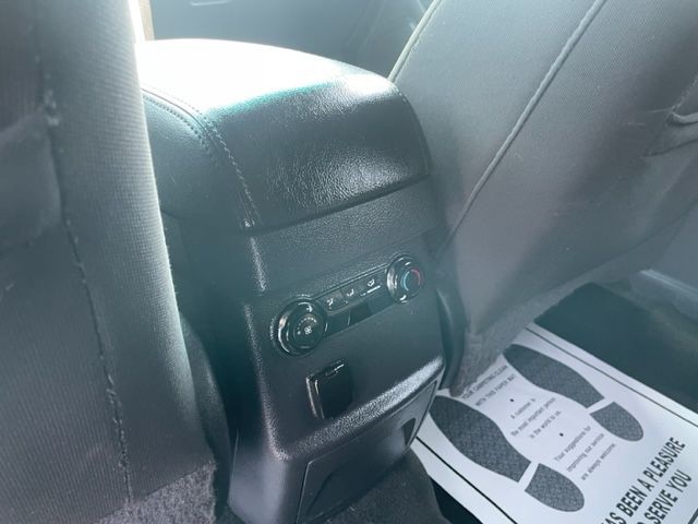 2011 Ford Explorer Image 29