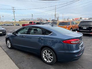 2019 Ford Fusion Image 5
