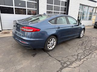 2019 Ford Fusion Image 10