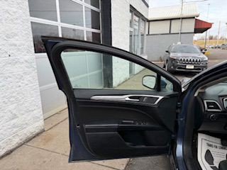 2019 Ford Fusion Image 21