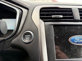 2019 Ford Fusion Image 32