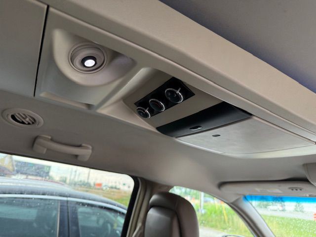 2012 Chrysler Town & Country Image 20