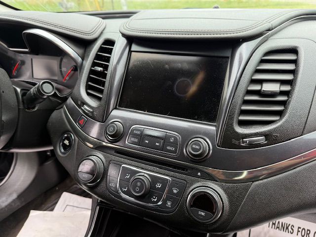 2016 Chevrolet Impala Image 26