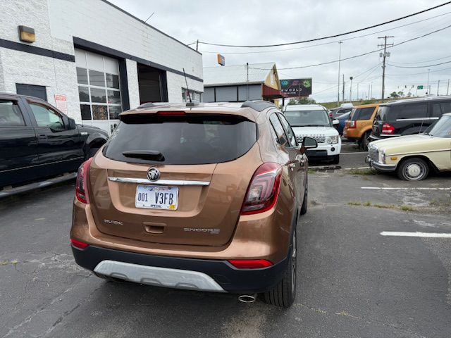 2017 Buick Enclave Image 10