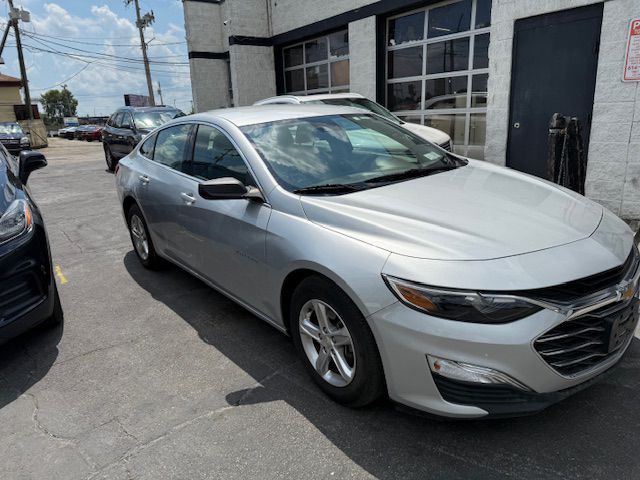2020 Chevrolet Malibu Image 6