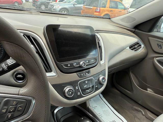 2020 Chevrolet Malibu Image 10