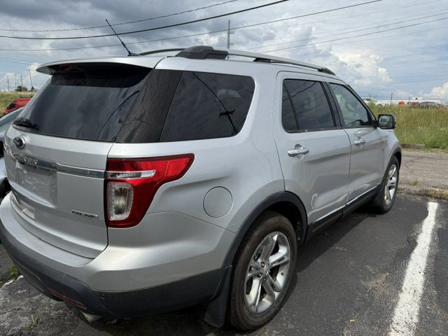 2013 Ford Explorer Image 10
