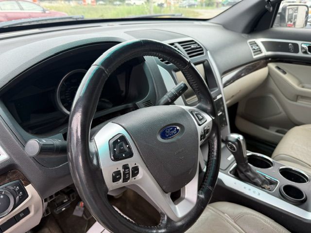 2013 Ford Explorer Image 15