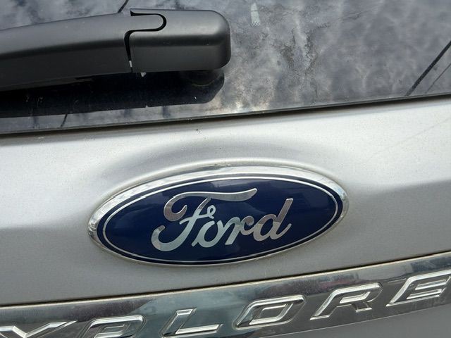 2013 Ford Explorer Image 32