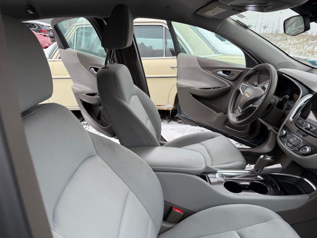 2020 Chevrolet Malibu Image 22