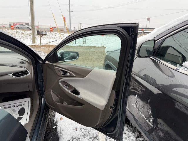 2020 Chevrolet Malibu Image 25