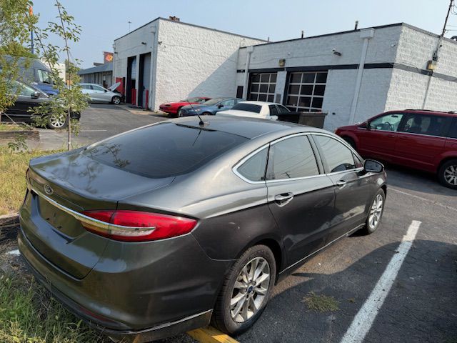 2017 Ford Fusion Image 9