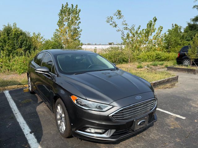 2017 Ford Fusion Image 12