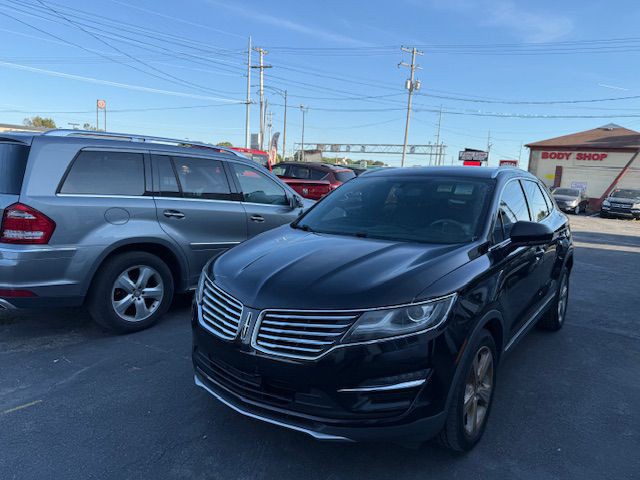2017 Lincoln MKC Image 3