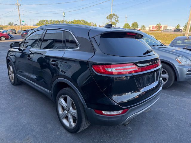 2017 Lincoln MKC Image 4