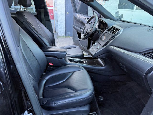 2017 Lincoln MKC Image 12