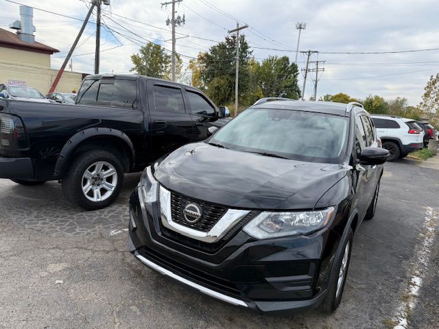 2019 Nissan Rogue Image 2