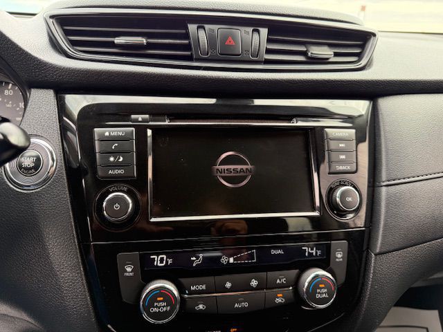 2019 Nissan Rogue Image 14