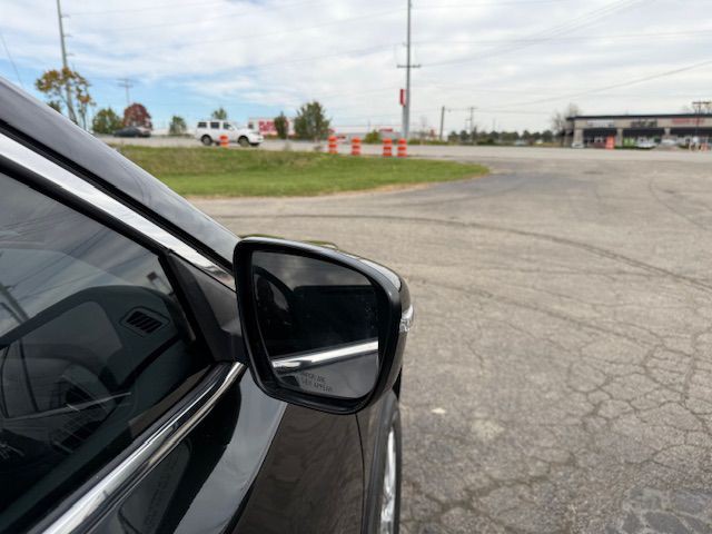 2019 Nissan Rogue Image 18