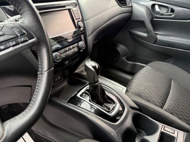 2019 Nissan Rogue Image 23
