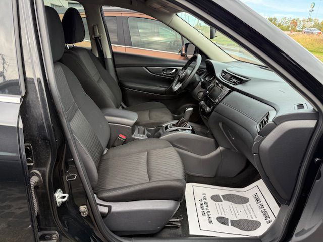 2019 Nissan Rogue Image 35