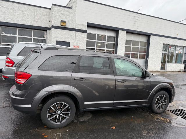 2017 Dodge Journey Image 9