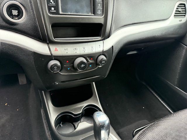 2017 Dodge Journey Image 16