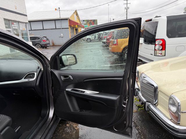 2017 Dodge Journey Image 25