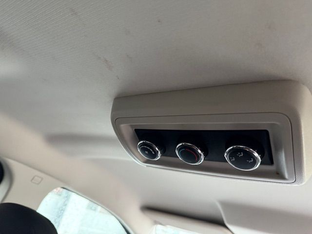 2017 Dodge Journey Image 30