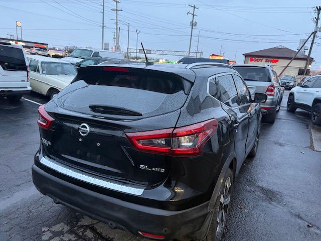 2021 Nissan Rogue Image 10