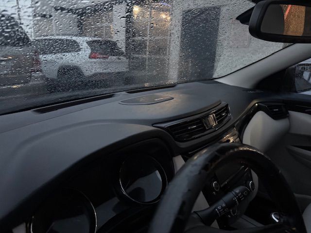 2021 Nissan Rogue Image 40