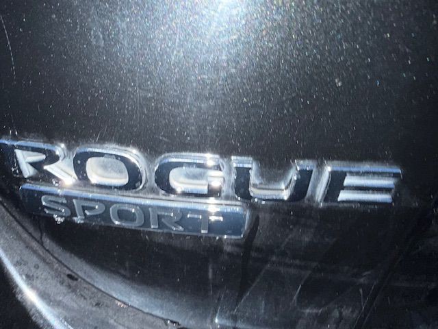 2021 Nissan Rogue Image 41