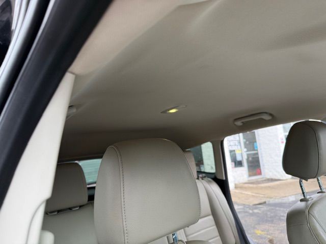 2016 Ford Escape Image 30