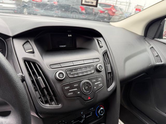 2018 Ford Focus Image 15