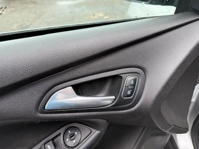 2018 Ford Focus Image 19