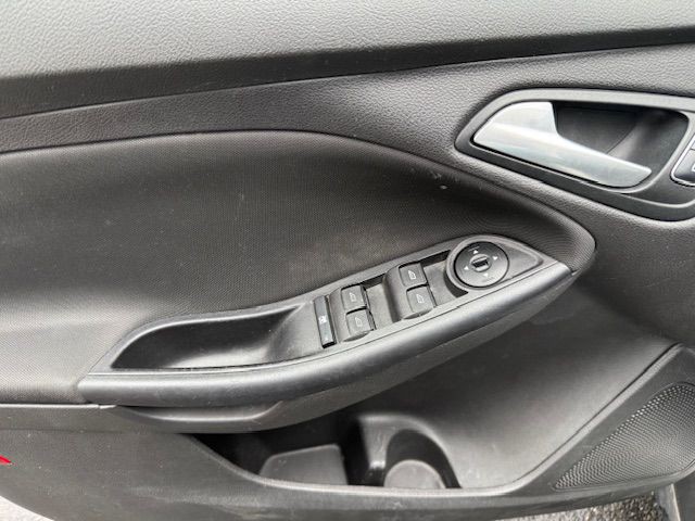 2018 Ford Focus Image 20