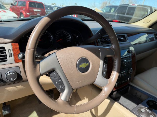 2013 Chevrolet Tahoe Image 11