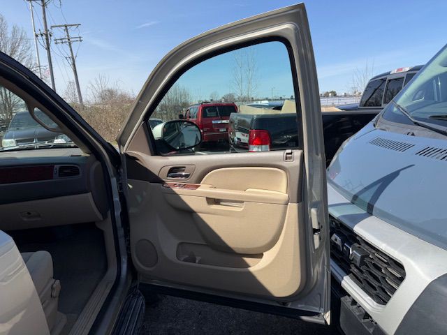 2013 Chevrolet Tahoe Image 27