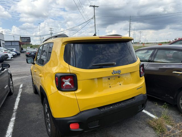 2017 Jeep Renegade Image 11