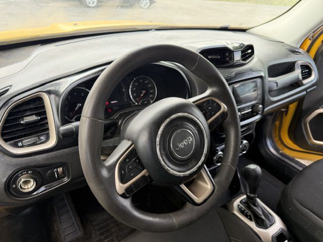 2017 Jeep Renegade Image 17