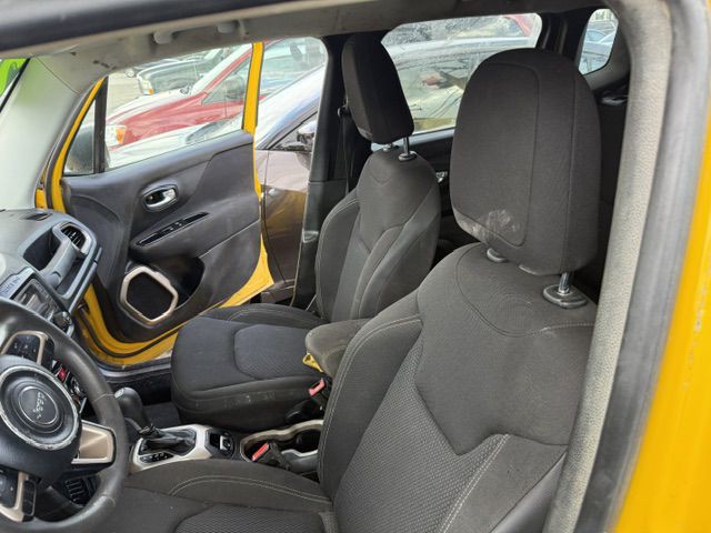 2017 Jeep Renegade Image 24
