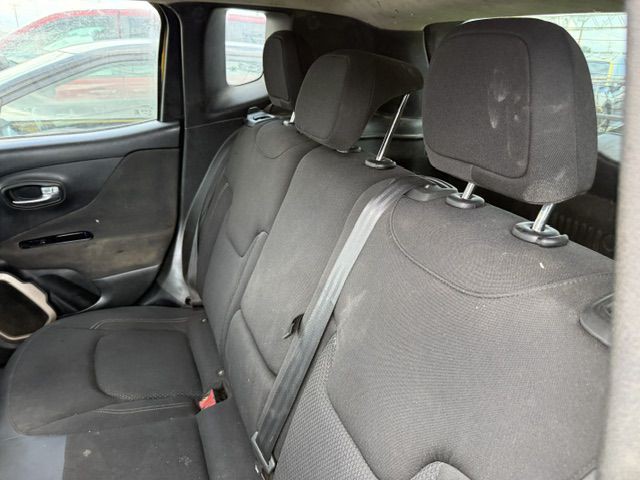2017 Jeep Renegade Image 26