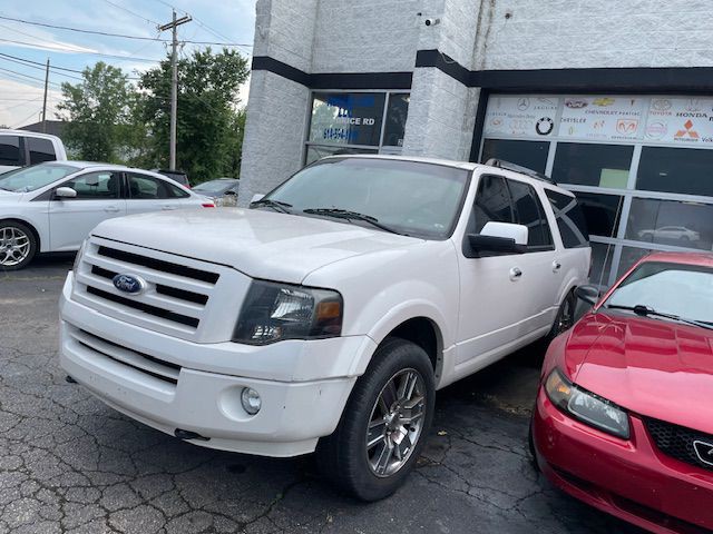 2010 Ford Expedition Image 3