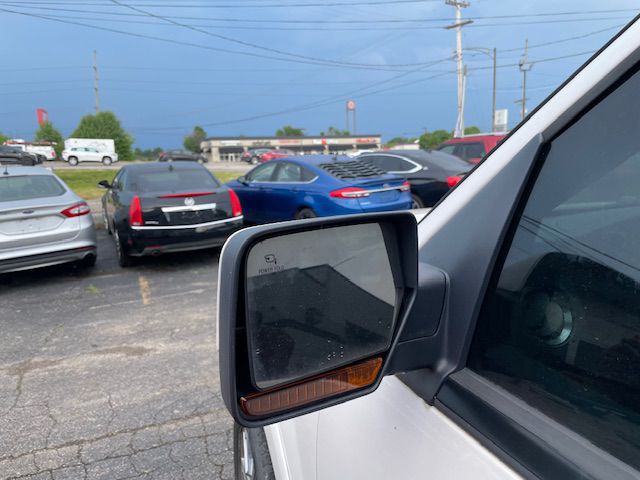 2010 Ford Expedition Image 8